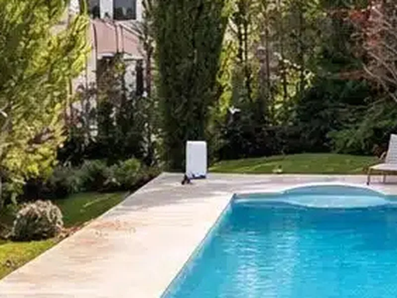 Casa Habana (Las Lomas (Boadilla del Monte)): fincas y naturaleza